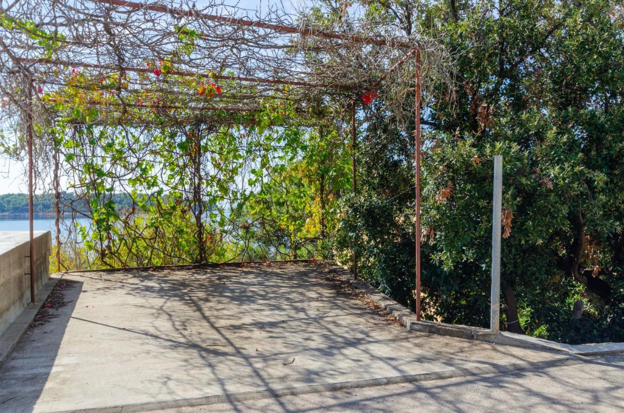 By The Sea Apartment Marta Prizba Exterior photo